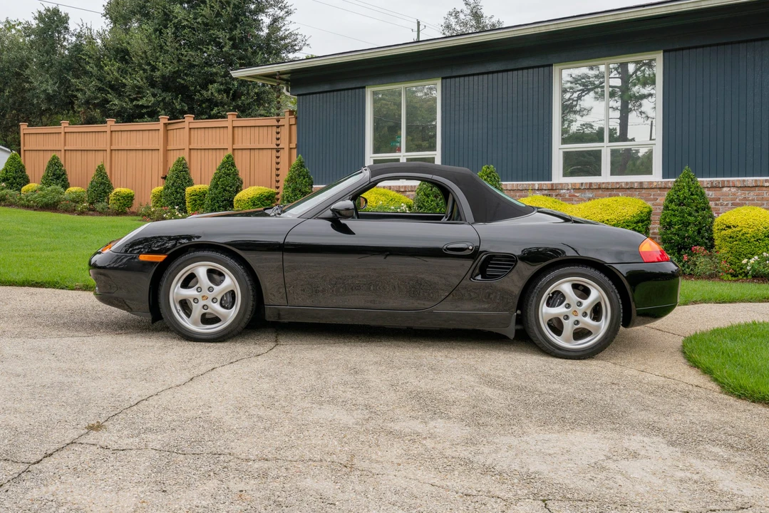 2000 Porsche 986 Boxster - Image 12 of 31