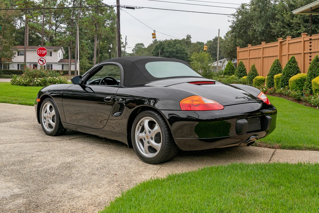 2000 Porsche 986 Boxster - Image 13 of 31