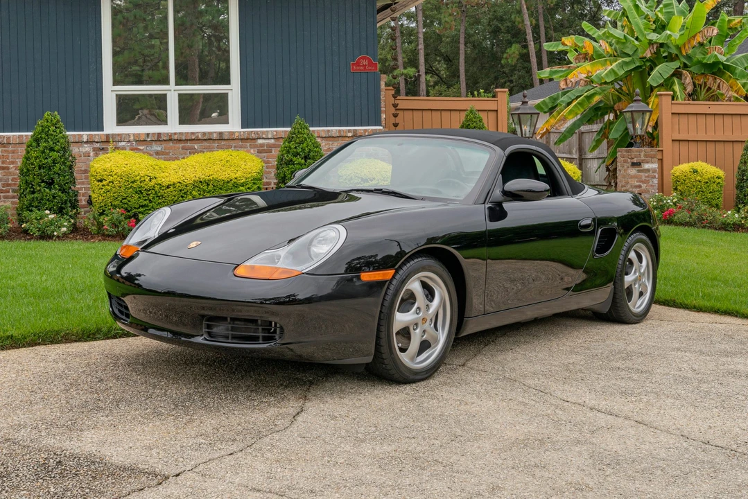 2000 Porsche 986 Boxster - Image 11 of 31