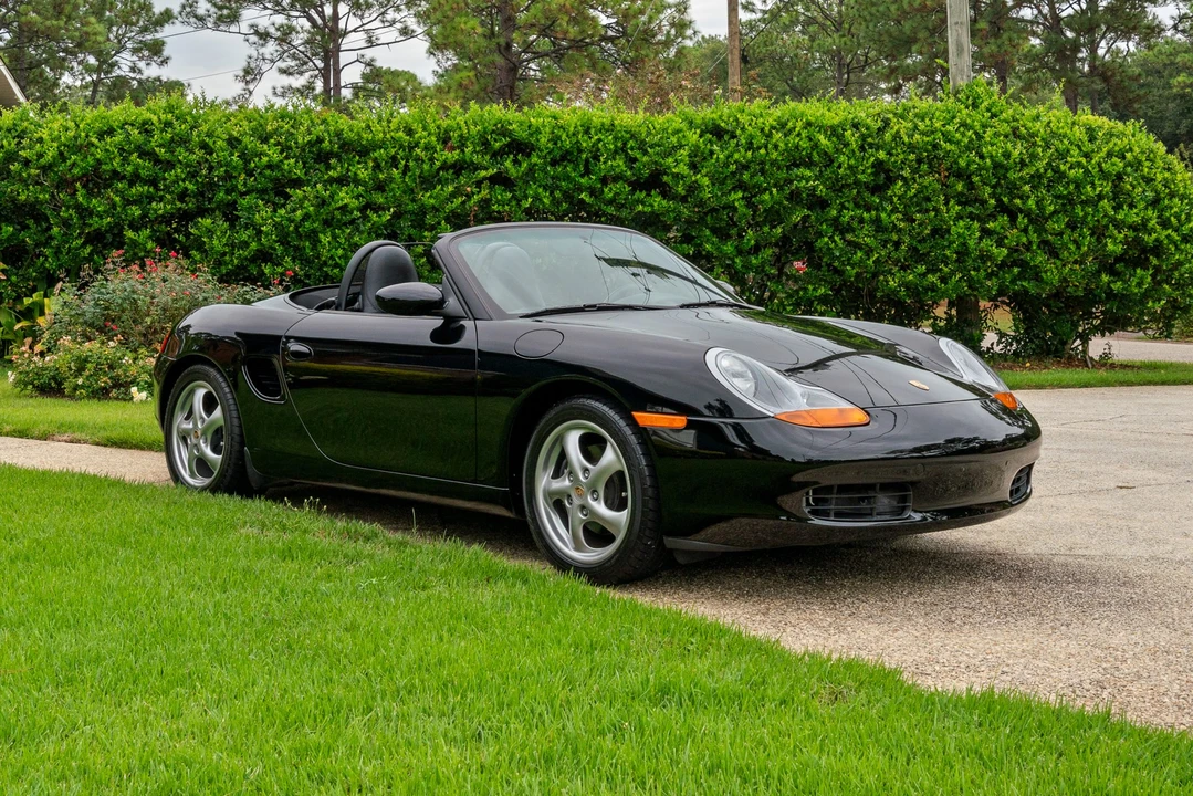 2000 Porsche 986 Boxster - Image 8 of 31