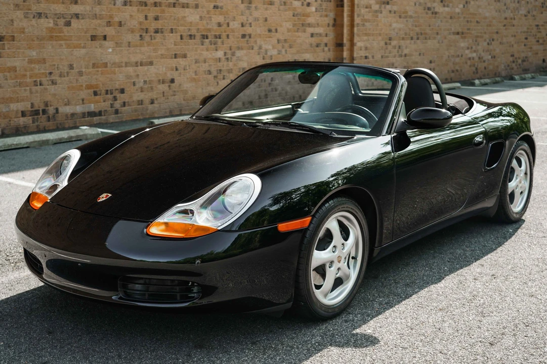 2000 Porsche 986 Boxster - Image 4 of 31