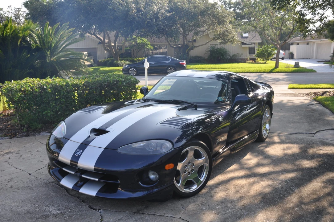 2001 Dodge Viper GTS 2nd Gen - Image 3 of 31