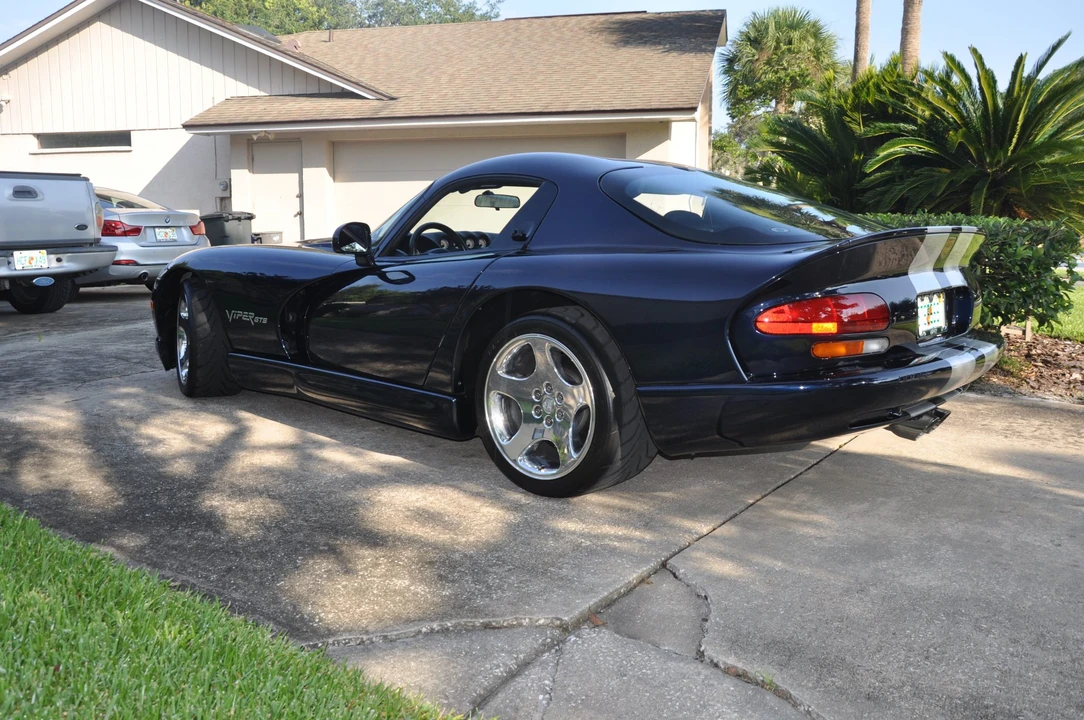 2001 Dodge Viper GTS 2nd Gen - Image 29 of 31
