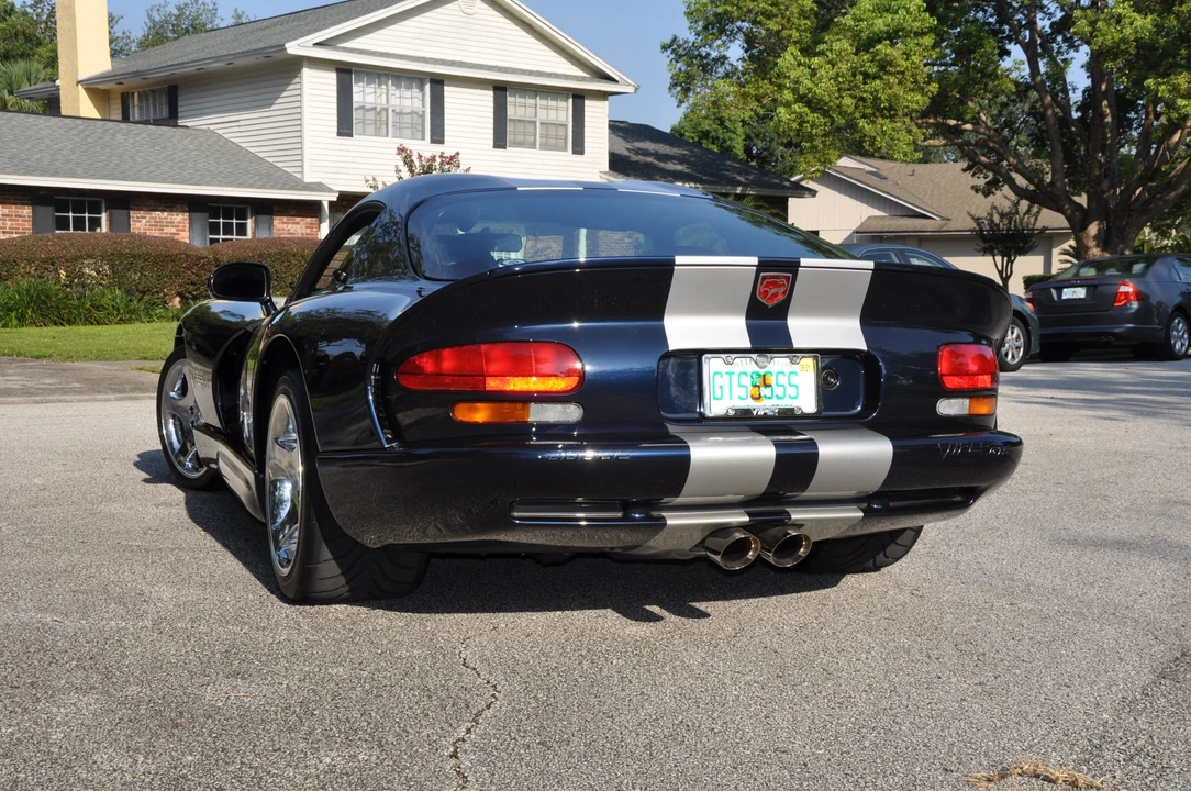 2001 Dodge Viper GTS 2nd Gen - Image 24 of 31