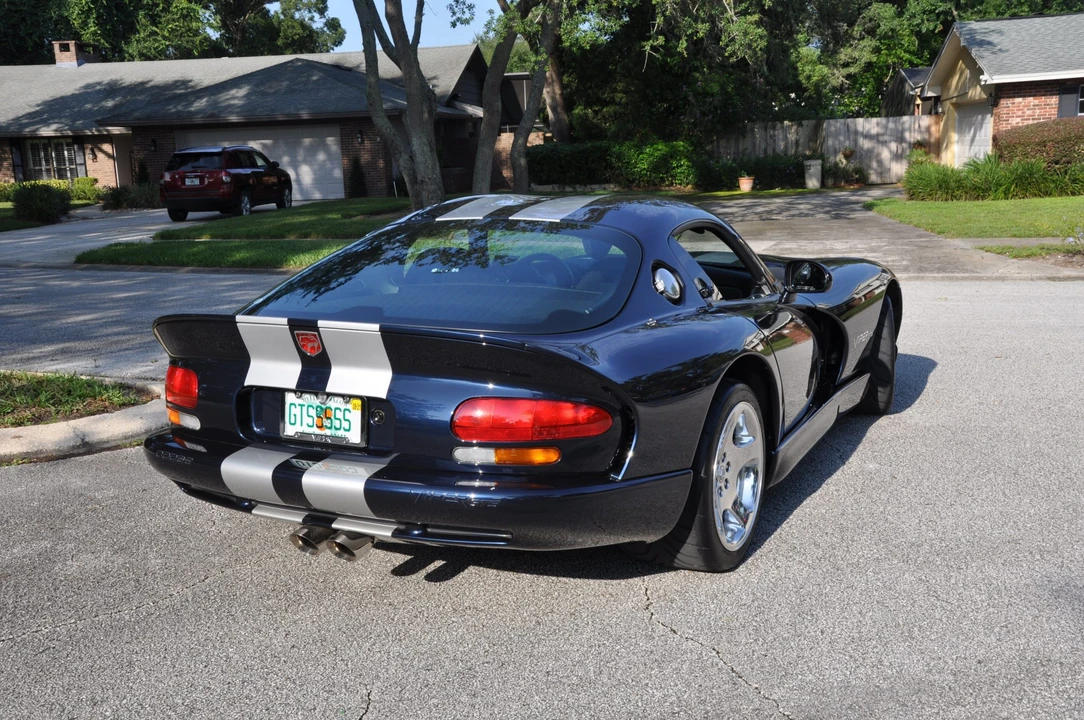 2001 Dodge Viper GTS 2nd Gen - Image 23 of 31