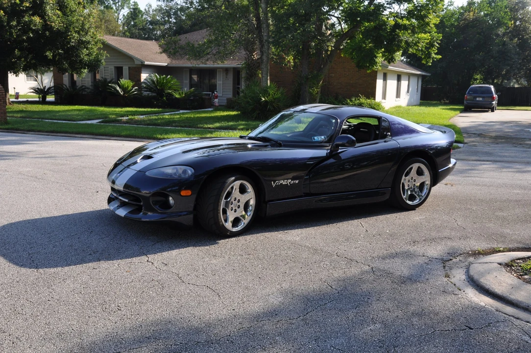 2001 Dodge Viper GTS 2nd Gen - Image 21 of 31