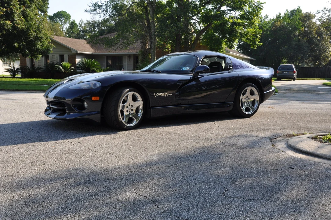2001 Dodge Viper GTS 2nd Gen - Image 20 of 31