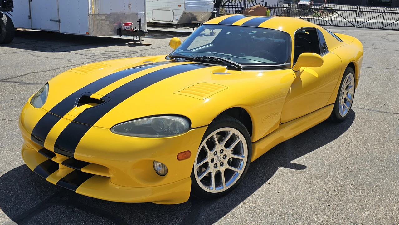 2002 Dodge Viper GTS 2nd Gen - Image 30 of 31