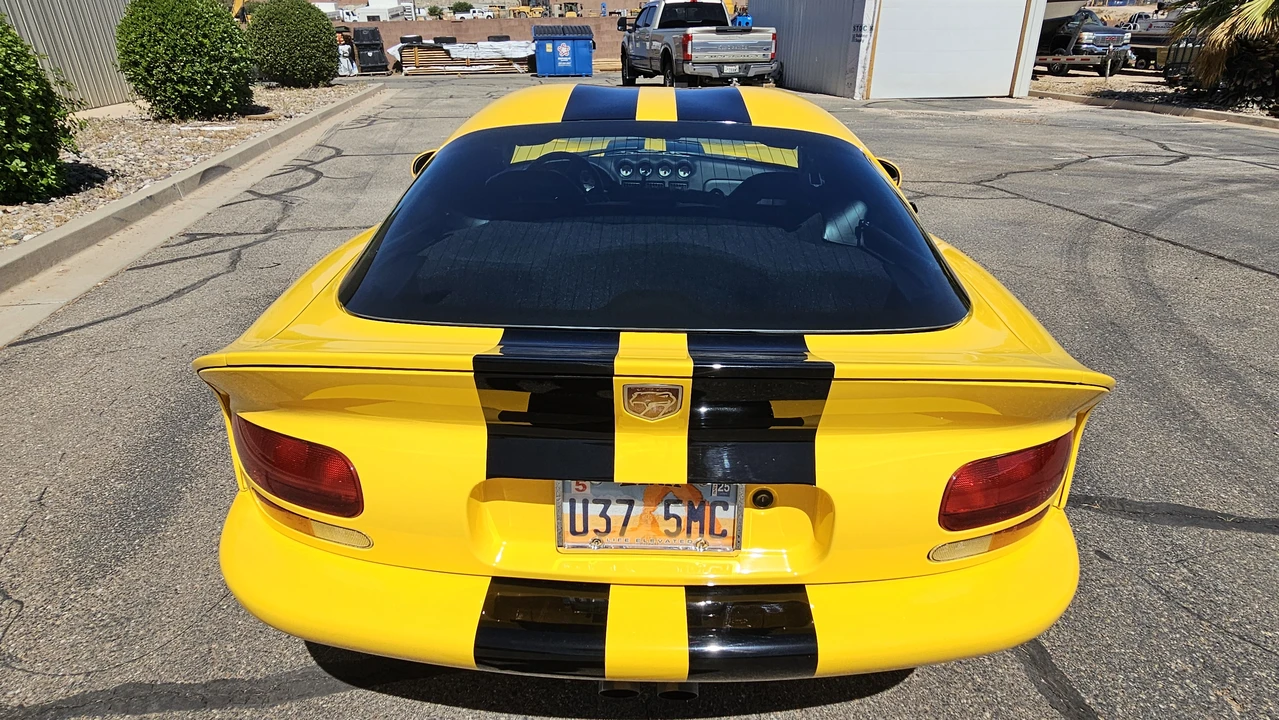 2002 Dodge Viper GTS 2nd Gen - Image 12 of 31