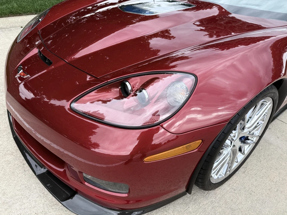 2010 Chevrolet Corvette C6 ZR1 - Image 26 of 31