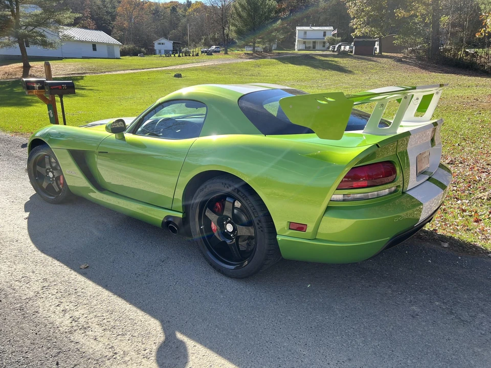 2010 Dodge Viper ACR 4th Gen - Image 9 of 31