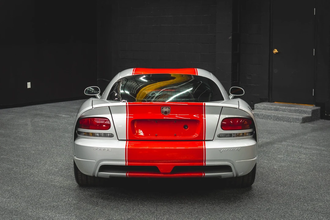 2010 Dodge Viper 4th Gen - Image 28 of 31