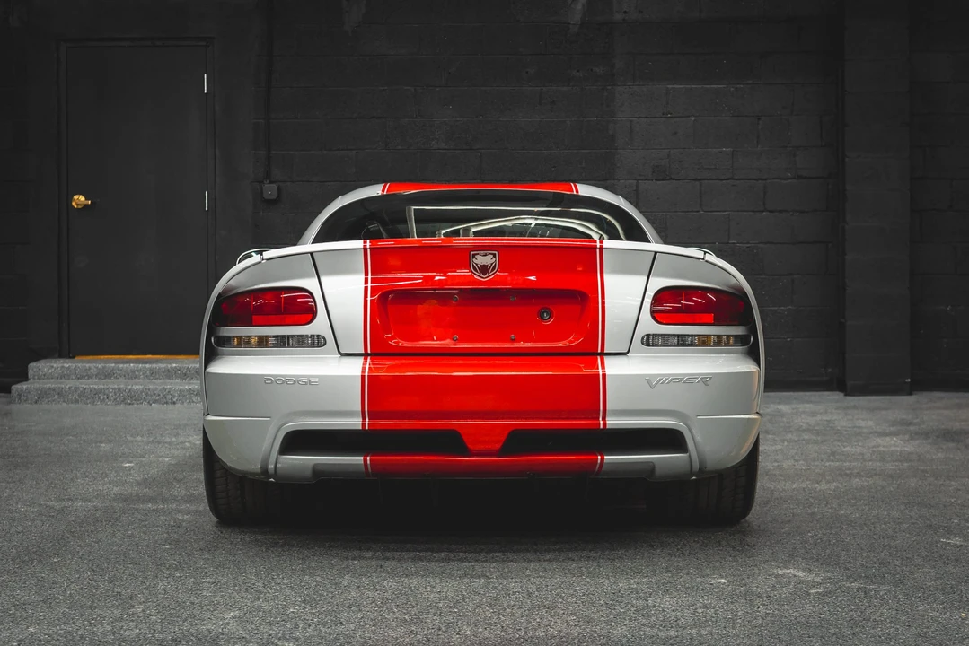 2010 Dodge Viper 4th Gen - Image 29 of 31