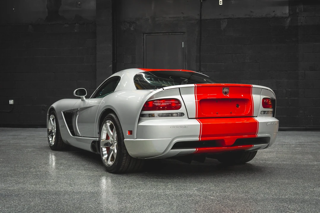 2010 Dodge Viper 4th Gen - Image 25 of 31