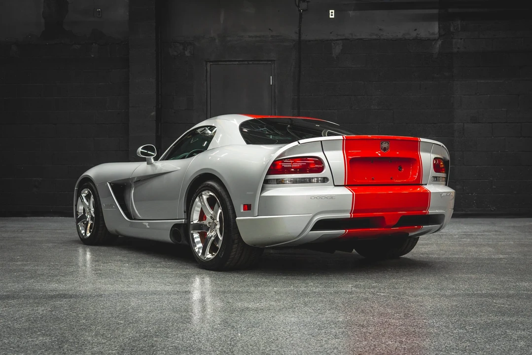 2010 Dodge Viper 4th Gen - Image 24 of 31