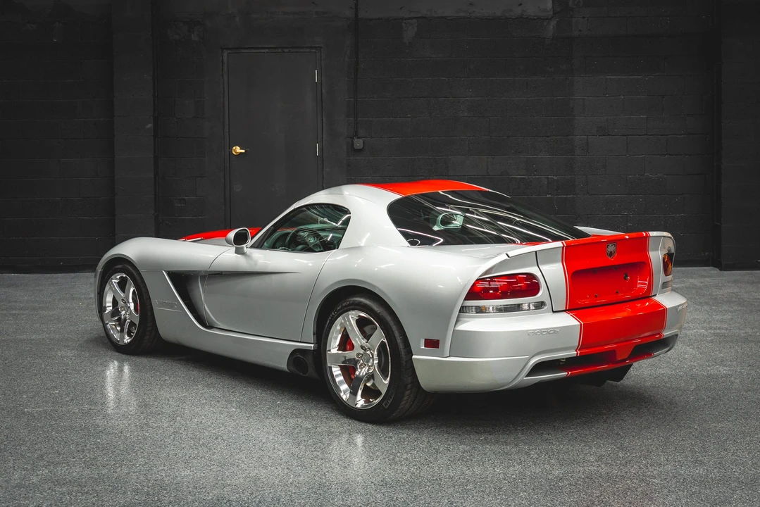 2010 Dodge Viper 4th Gen - Image 21 of 31