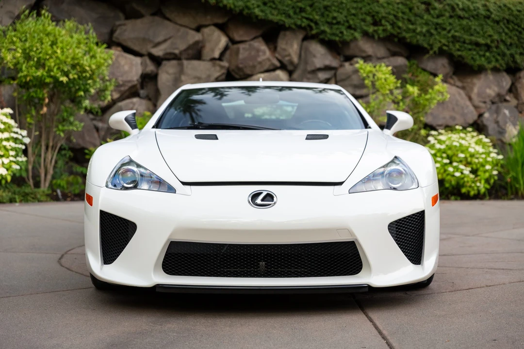 2012 Lexus LFA - Image 15 of 31