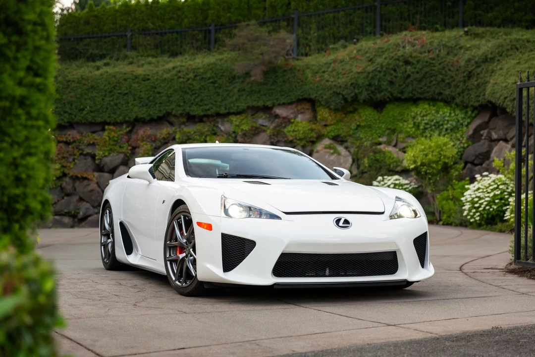 2012 Lexus LFA - Image 3 of 31