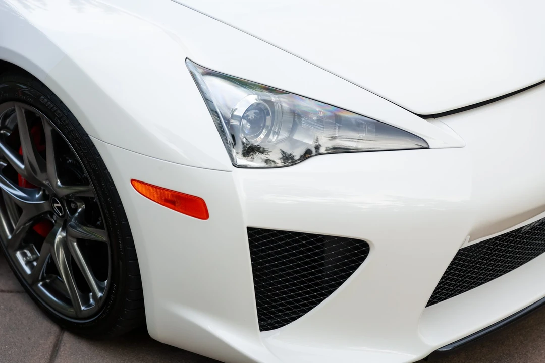 2012 Lexus LFA - Image 28 of 31