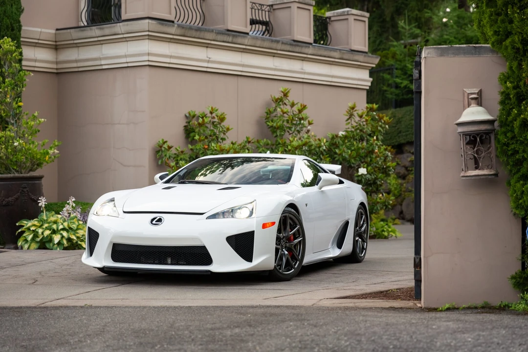 2012 Lexus LFA - Image 5 of 31