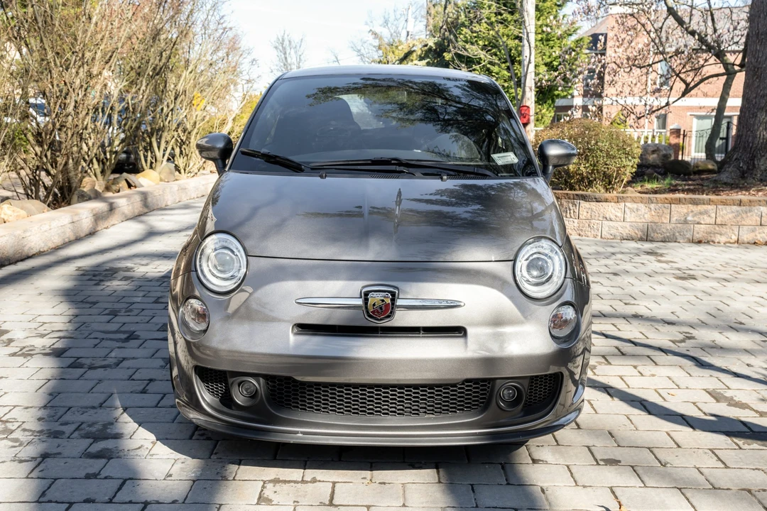 2013 Fiat Abarth 500 - Image 2 of 31