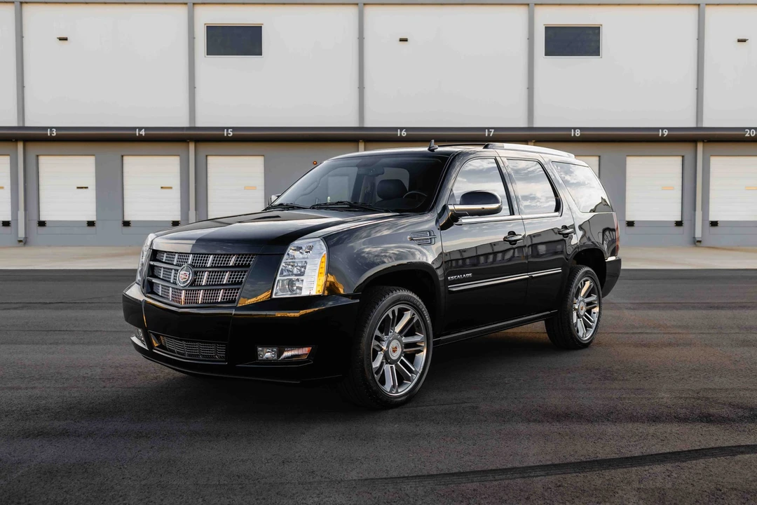 2014 Cadillac Escalade & EXT 3rd Gen - Image 12 of 31