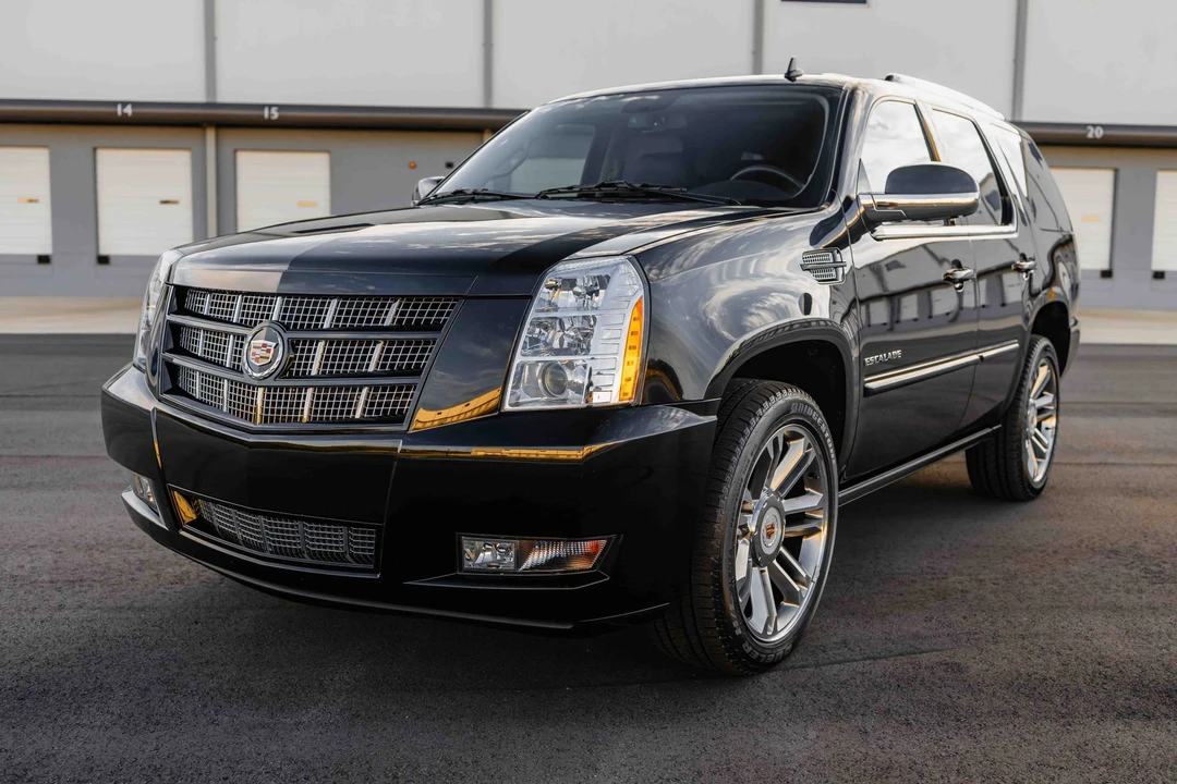 2014 Cadillac Escalade & EXT 3rd Gen - Image 14 of 31
