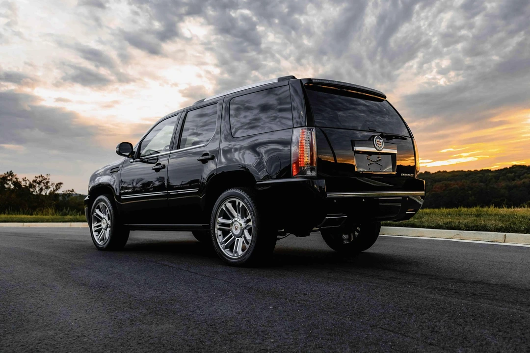 2014 Cadillac Escalade & EXT 3rd Gen - Image 30 of 31