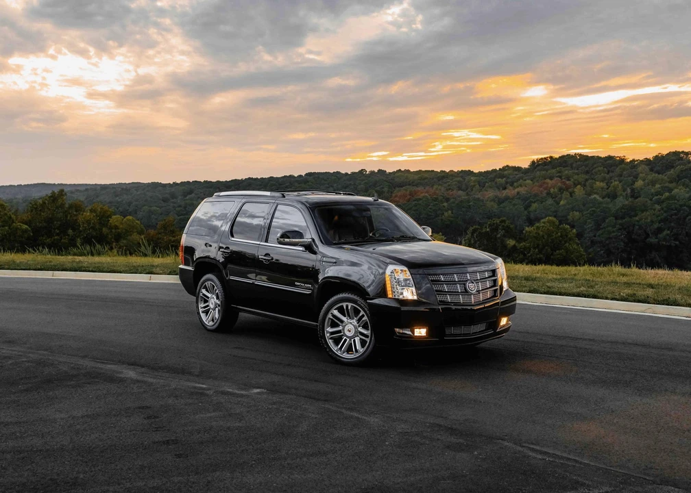 2014 Cadillac Escalade & EXT 3rd Gen - Image 5 of 31