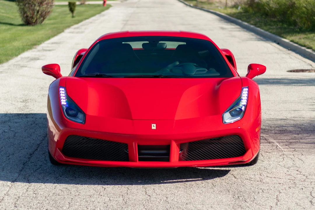 2016 Ferrari 488 GTB - Image 9 of 31
