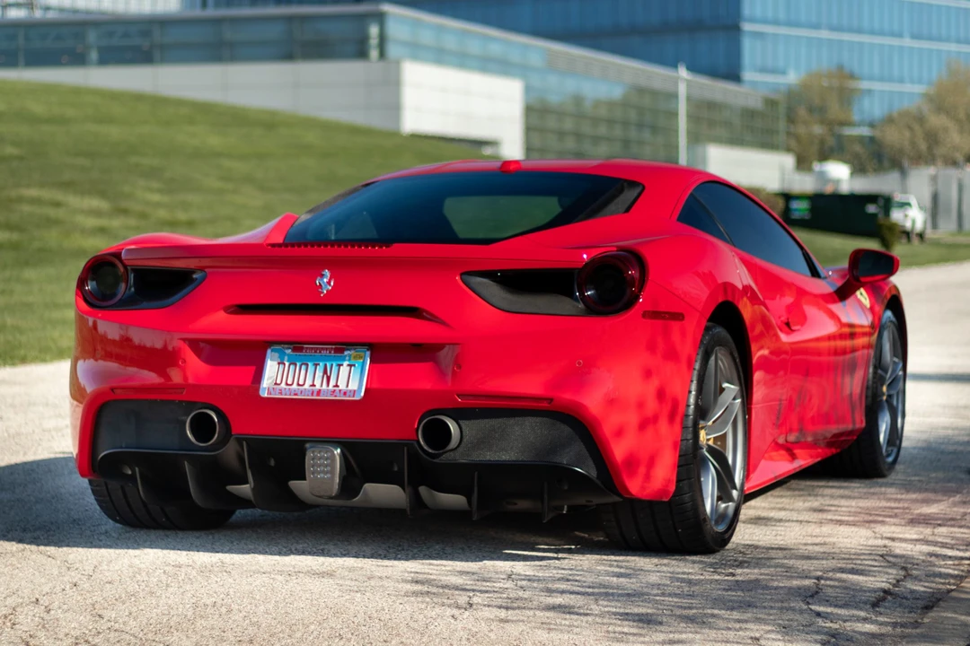 2016 Ferrari 488 GTB - Image 6 of 31