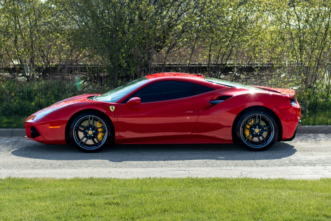 2016 Ferrari 488 GTB - Image 3 of 31