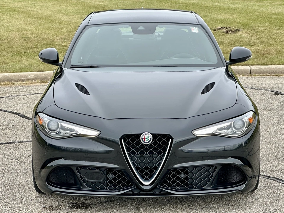 2017 Alfa Romeo Giulia Quadrifoglio - Image 21 of 31
