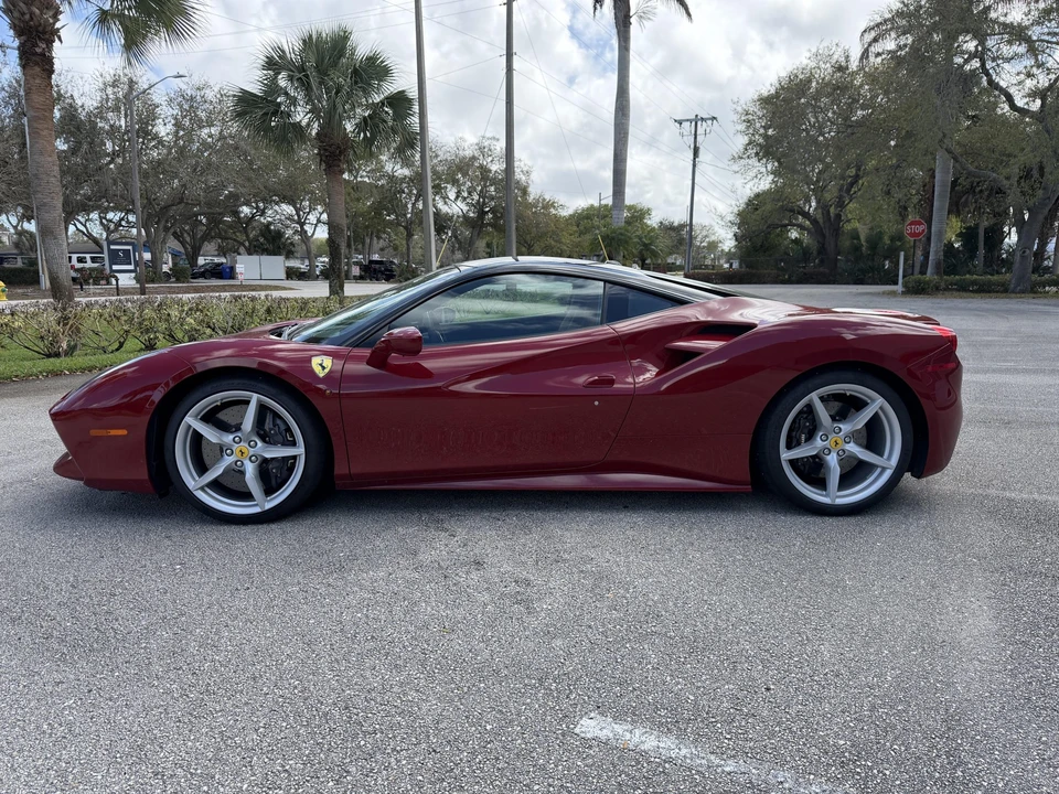 2019 Ferrari 488 GTB - Image 5 of 31