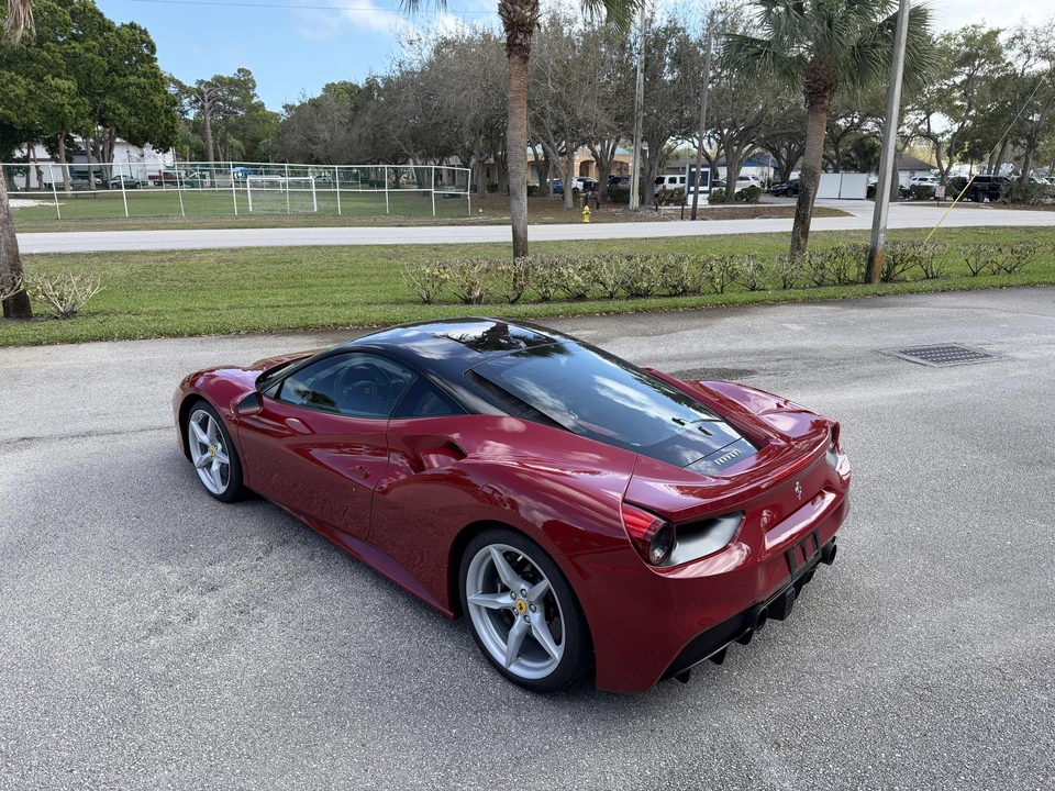 2019 Ferrari 488 GTB - Image 10 of 31