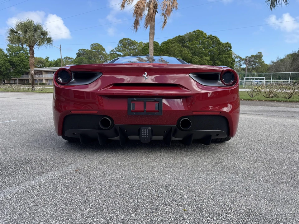 2019 Ferrari 488 GTB - Image 11 of 31