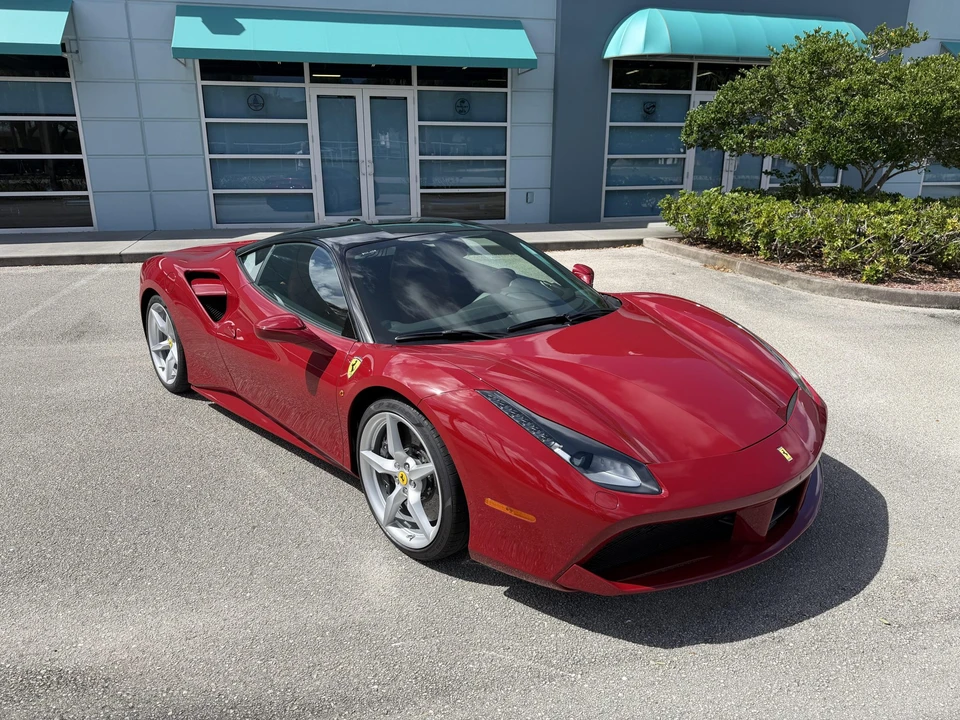 2019 Ferrari 488 GTB - Image 20 of 31