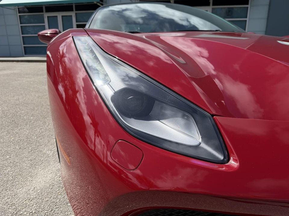 2019 Ferrari 488 GTB - Image 26 of 31