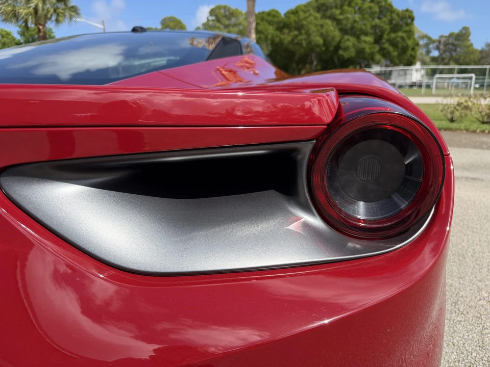 2019 Ferrari 488 GTB - Image 30 of 31