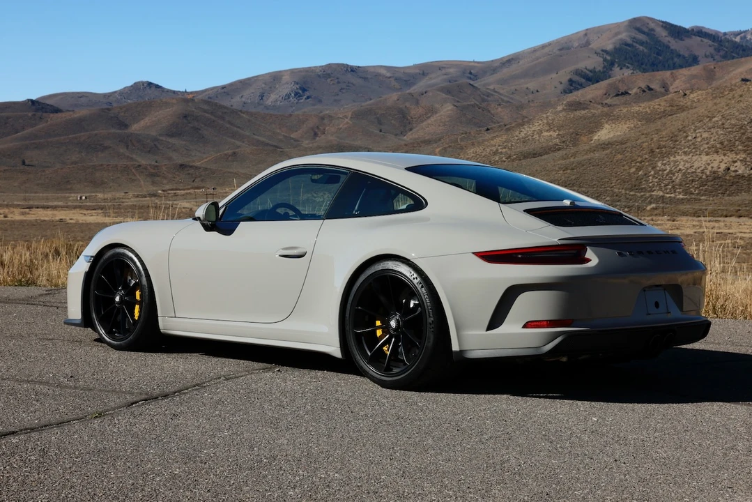 2019 Porsche 991 GT3 - Image 29 of 31