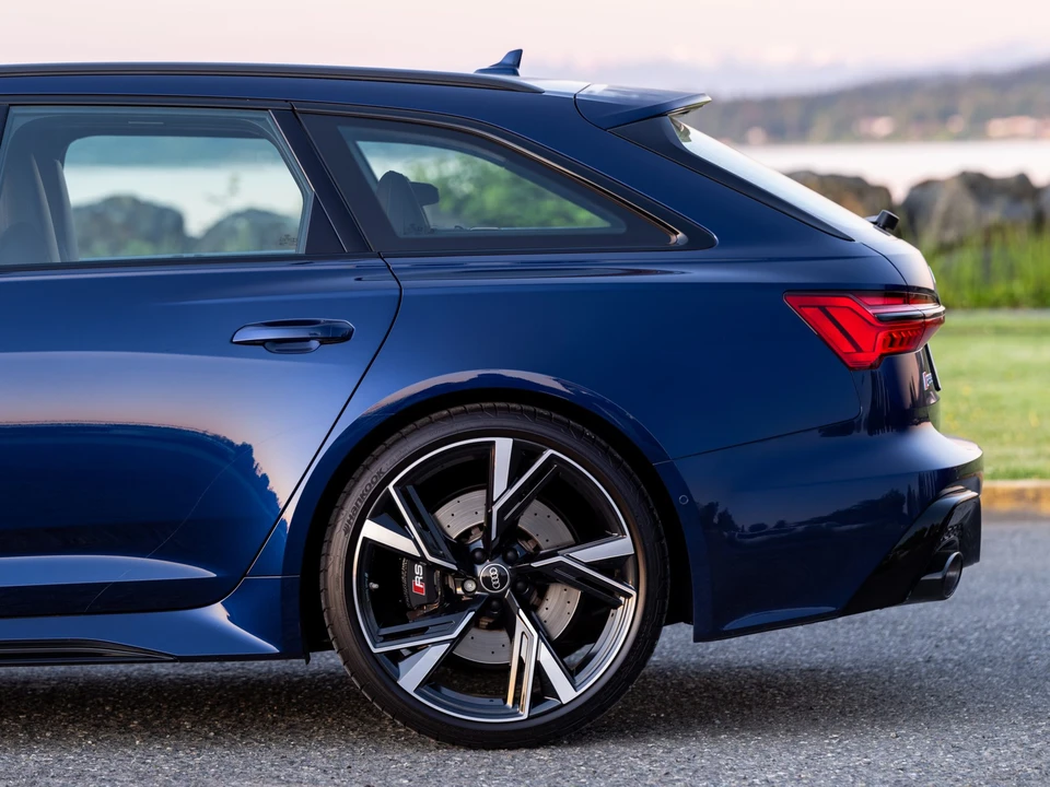 2021 Audi C8 RS6 - Image 16 of 31