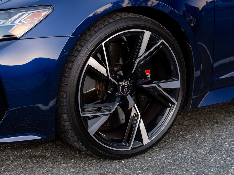 2021 Audi C8 RS6 - Image 28 of 31