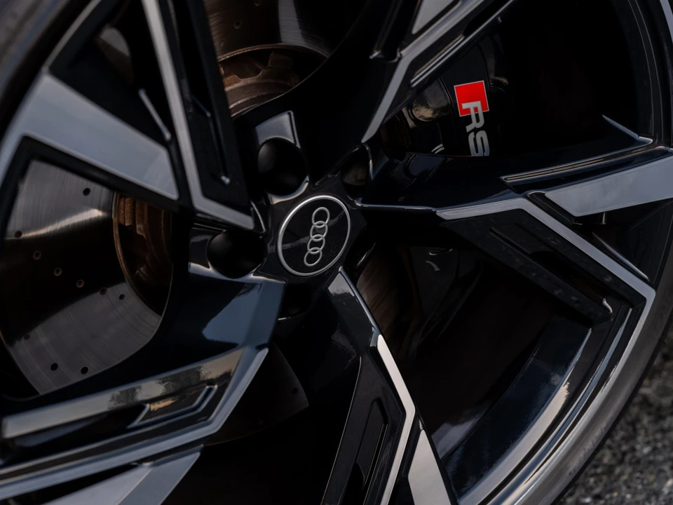 2021 Audi C8 RS6 - Image 29 of 31