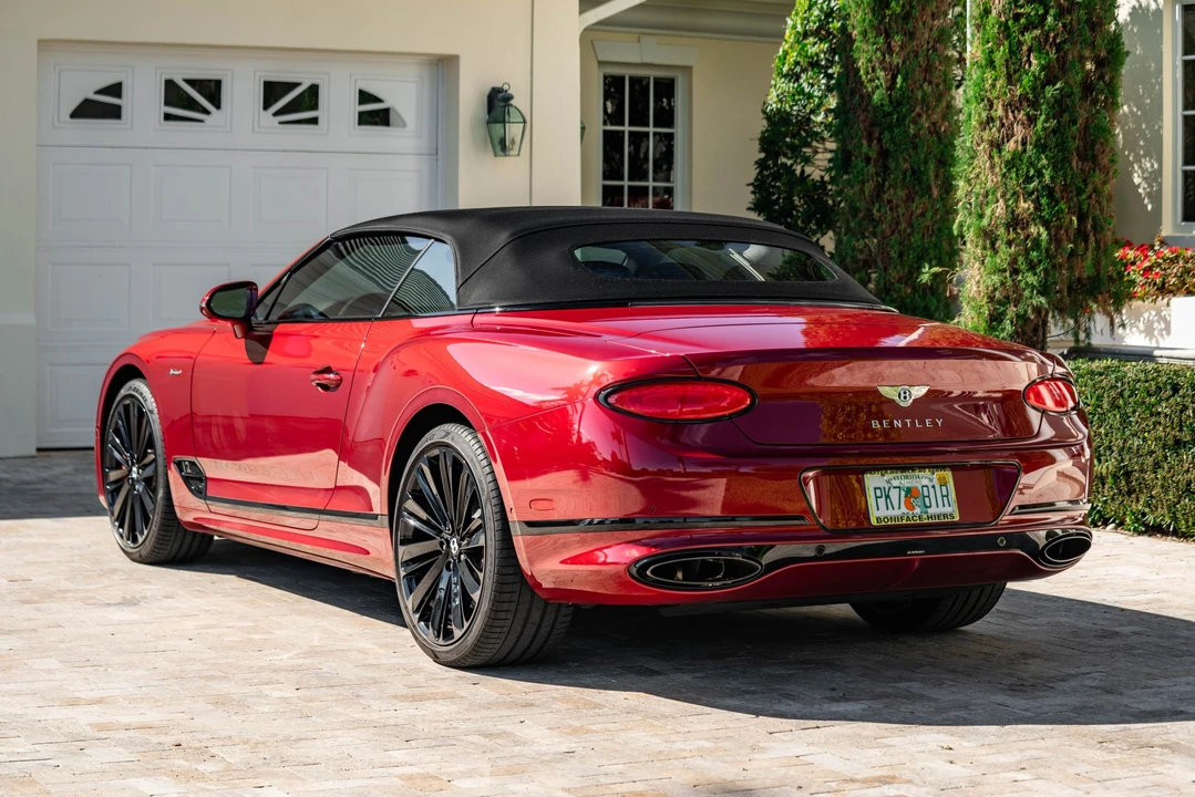 2022 Bentley Continental GT Speed 3rd Gen - Image 11 of 31