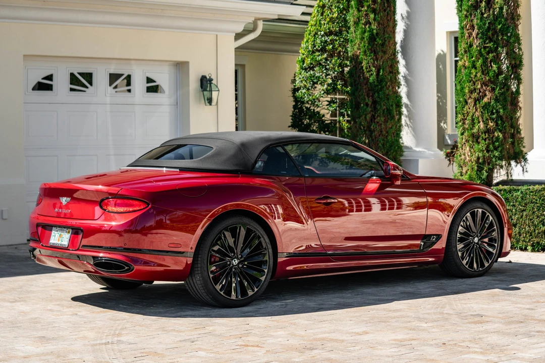 2022 Bentley Continental GT Speed 3rd Gen - Image 18 of 31