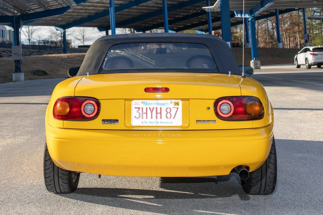 1992 Mazda NA MX-5 Miata - Image 13 of 31