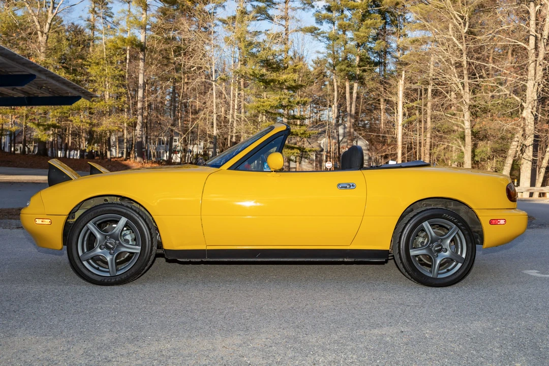 1992 Mazda NA MX-5 Miata - Image 7 of 31