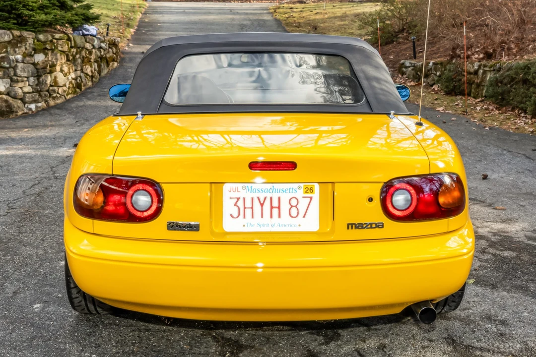 1992 Mazda NA MX-5 Miata - Image 23 of 31