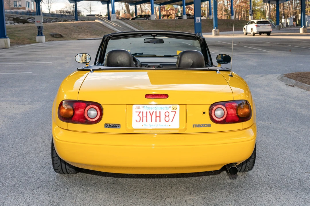 1992 Mazda NA MX-5 Miata - Image 5 of 31