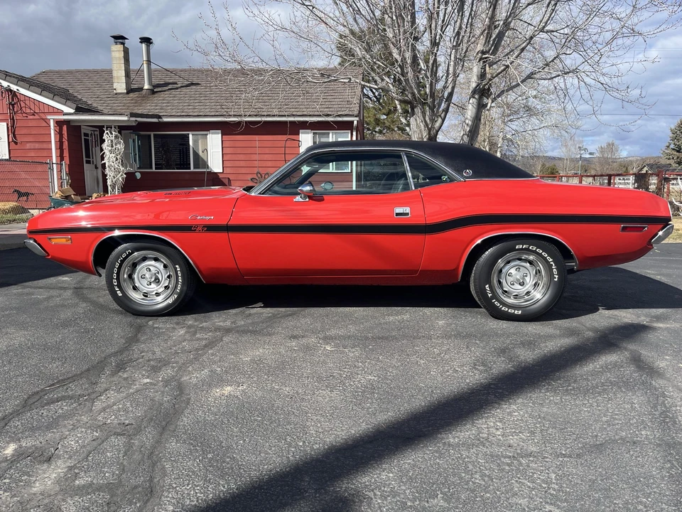 1970 Dodge Challenger R/T & T/A 1st Gen - Image 4 of 31